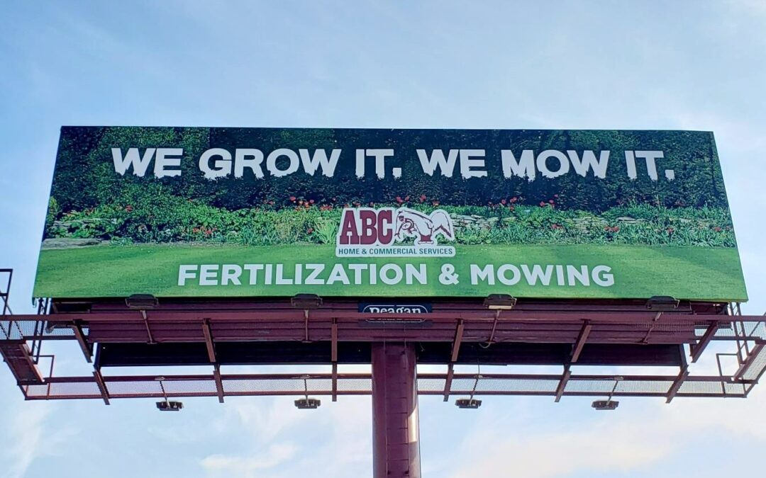 Beyond the Cornfields: Why Outdoor Advertising in Iowa is a Marketing Powerhouse